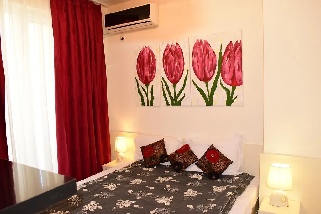 Bella Sofia Apartments 0*,